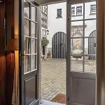 Faubourg Saint Martin Couette-café Liège