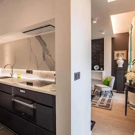 Bed and breakfast Faubourg Saint Martin 4*