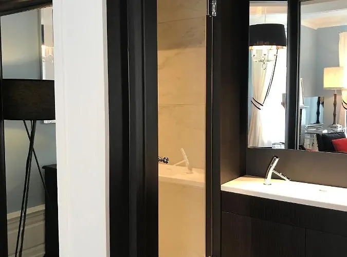 Bed & Breakfast Faubourg Saint Martin 4*